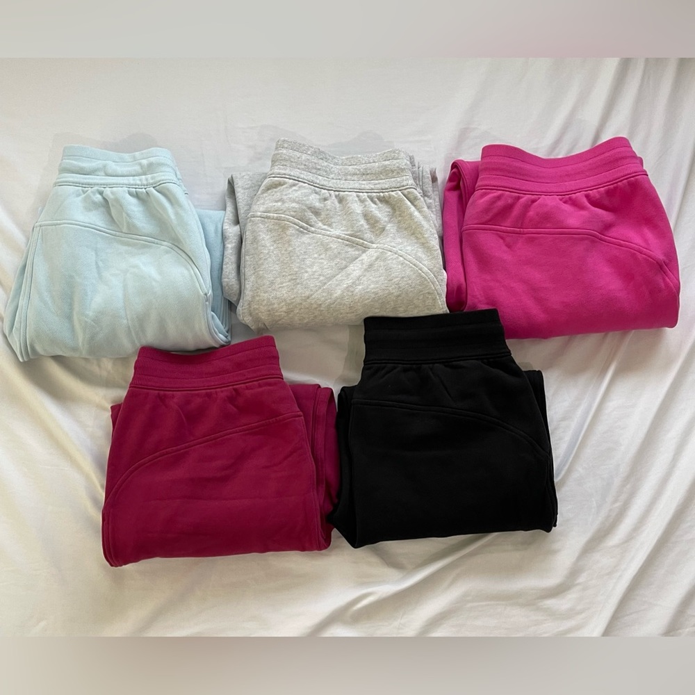 Lululemon Scuba High rise Relaxed Jogger